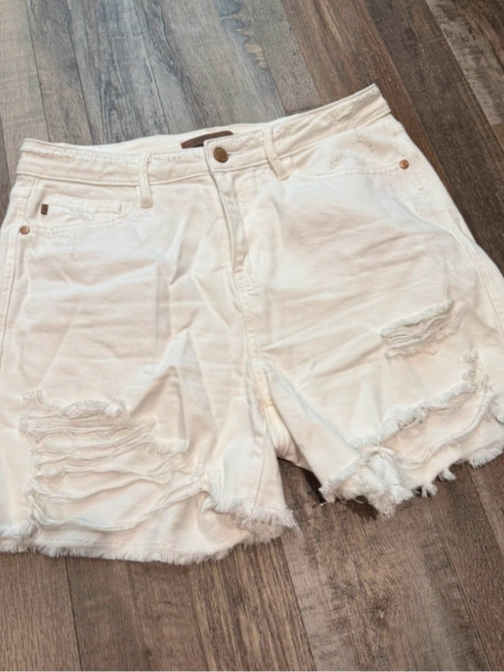 Judy Blue White Distressed Frayed Hem Denim Shorts